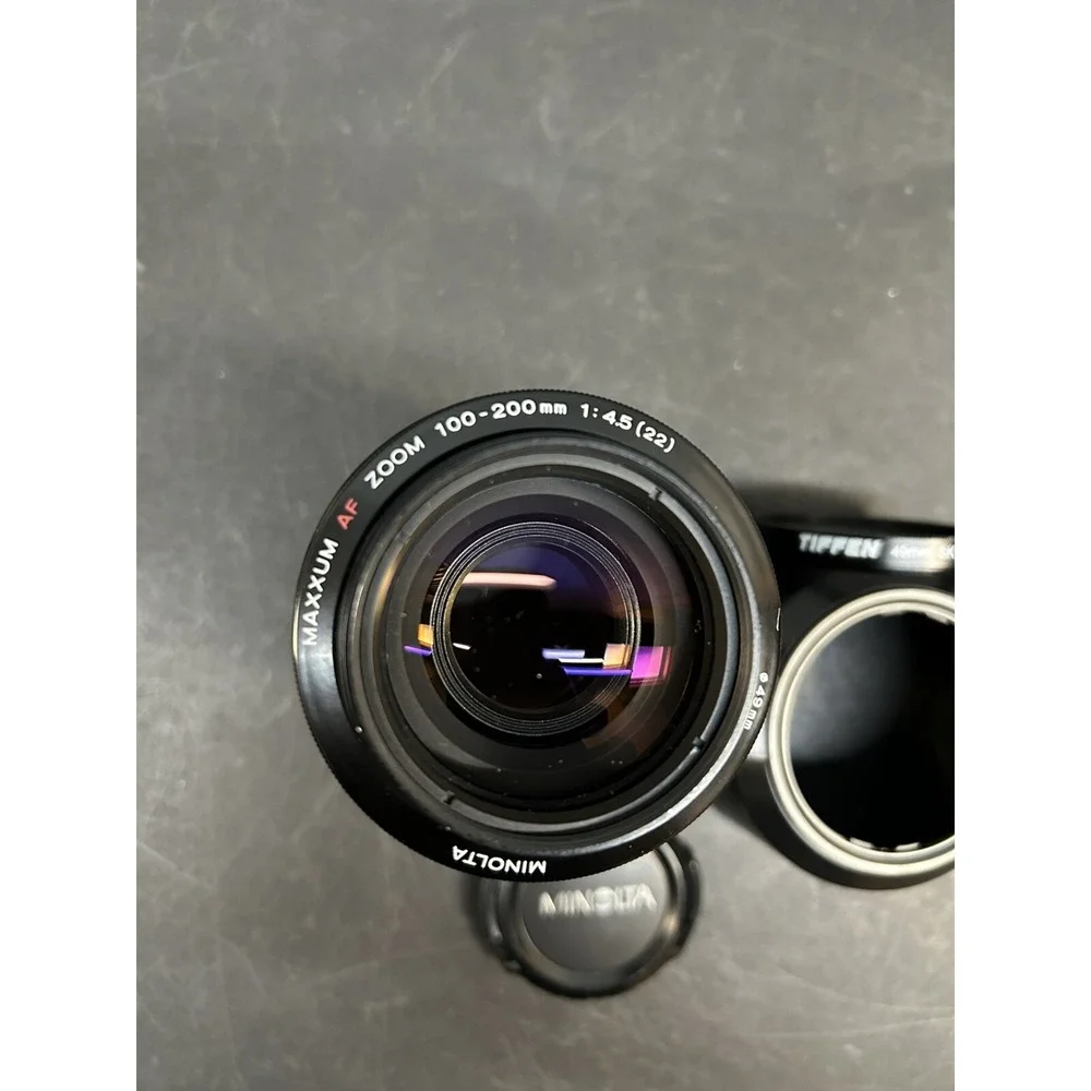 Minolta Maxxum AF Zoom 100-200mm f4.5 Zoom Lens